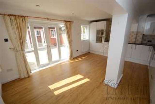  Image of 3 bedroom Terraced house to rent in Laburnum Farm Close Ness Neston CH64 at Ness Neston Ness, CH64 8TR
