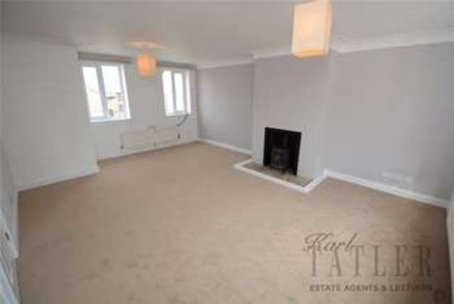  Image of 3 bedroom Terraced house to rent in Laburnum Farm Close Ness Neston CH64 at Ness Neston Ness, CH64 8TR