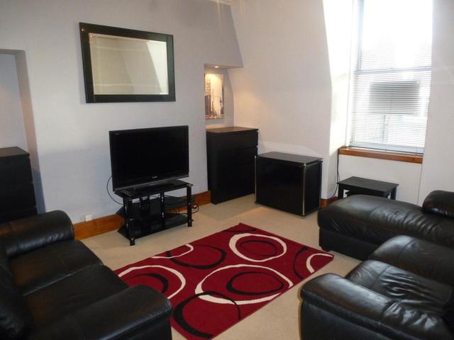  Image of 1 bedroom Flat to rent in Lamond Place Aberdeen AB25 at City Centre Aberdeen Aberdeen, AB25 3UT