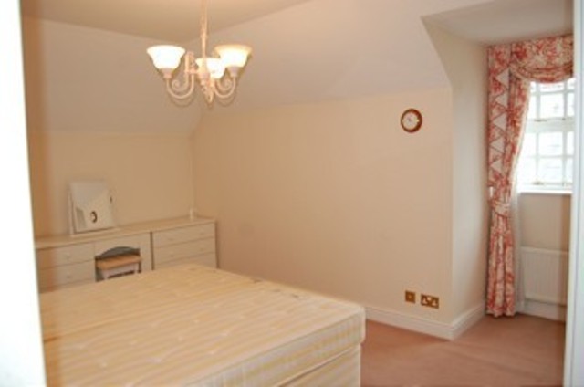  Image of 2 bedroom Flat to rent in Park Lane Stanmore HA7 at Lancaster House Park Lane Stanmore, HA7 3HD