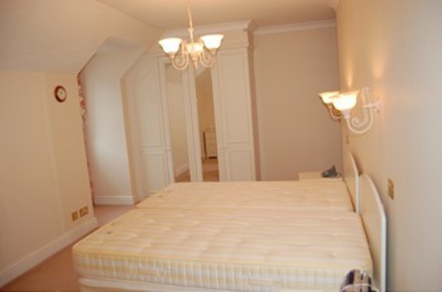  Image of 2 bedroom Flat to rent in Park Lane Stanmore HA7 at Lancaster House Park Lane Stanmore, HA7 3HD