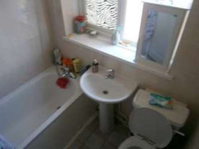  Image of 2 bedroom Apartment for sale in Langdon Crescent London E6 at Langdon Crescent  East Ham, E6 2PP