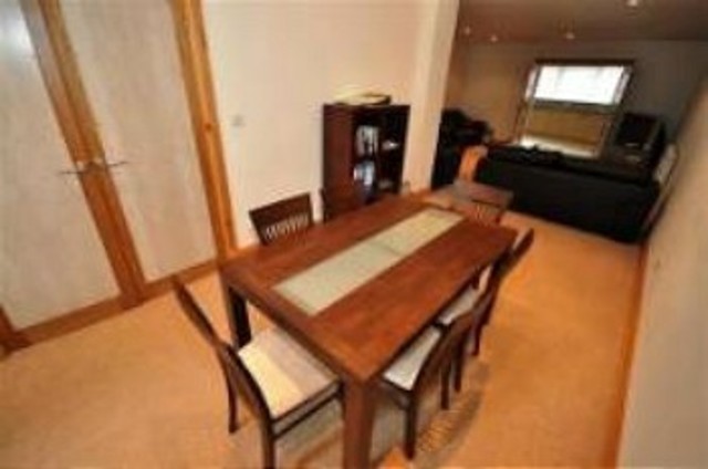  Image of Semi-Detached house to rent in Lansdowne Road London E18 at Lansdowne Road  South Woodford, E18 2AZ