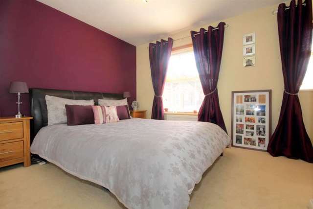  Image of 2 bedroom Detached house for sale in Laureate Way Hemel Hempstead HP1 at Laureate Way  Hemel Hempstead, HP1 3RL