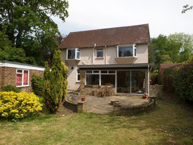  Image of 5 bedroom Detached house to rent in Lavant Road Chichester PO19 at Chichester, PO19 5QY