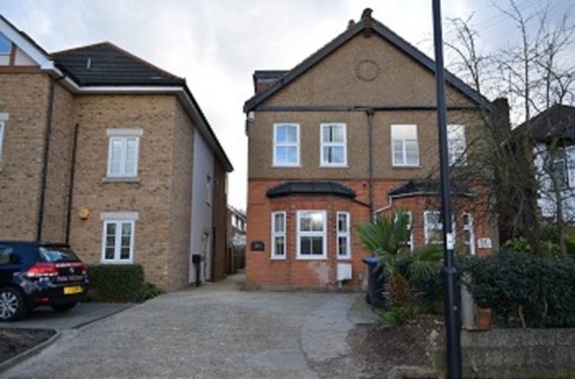  Image of 2 bedroom Flat to rent in Lavender Hill Enfield EN2 at Lavender Hill  Enfield Chase, EN2 8NP
