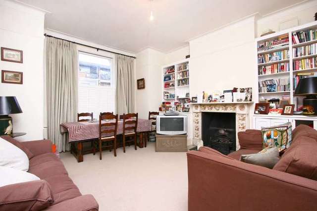  Image of 2 bedroom Flat to rent in Lessar Avenue London SW4 at Lessar Avenue  London, SW4 9HQ