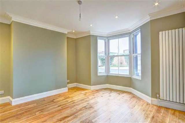 Image of 3 bedroom Terraced house for sale in Lilford Road London SE5 at Camberwell, SE5 9HR
