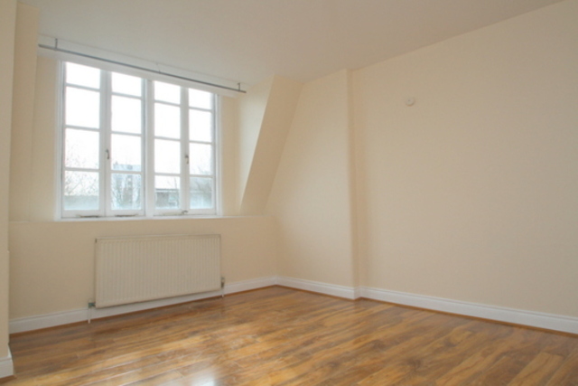  Image of 3 bedroom Apartment to rent in Bow Road London E3 at Link House  London, E3 2TD