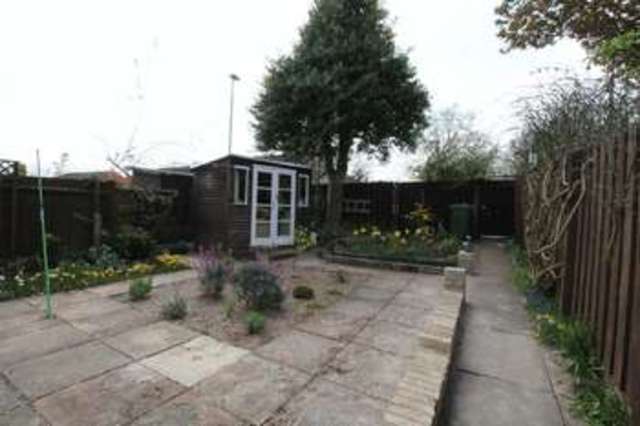  Image of 2 bedroom Flat for sale in Linkway Gardens Leicester LE3 at Linkway Gardens  Leicester, LE3 0LU