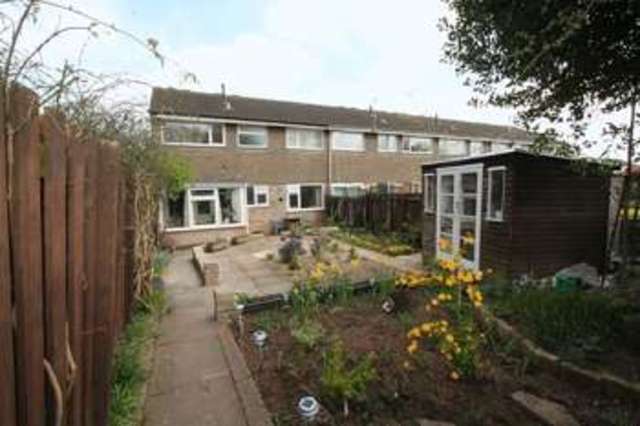  Image of 2 bedroom Flat for sale in Linkway Gardens Leicester LE3 at Linkway Gardens  Leicester, LE3 0LU
