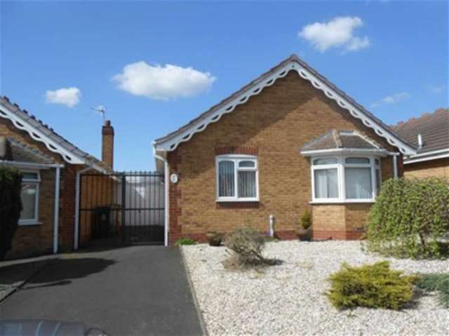  Image of 2 bedroom Detached house to rent in Lochalsh Grove Willenhall WV12 at Willenhall, WV12 5FA