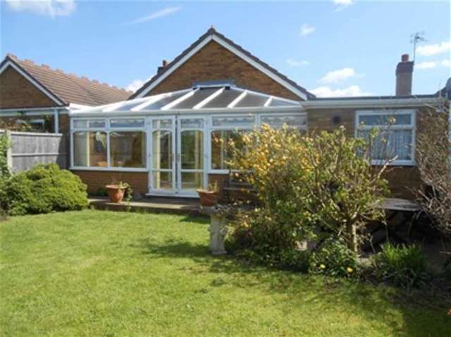  Image of 2 bedroom Detached house to rent in Lochalsh Grove Willenhall WV12 at Willenhall, WV12 5FA