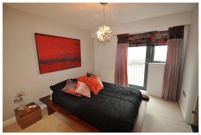  Image of 2 bedroom Flat to rent in Lochinvar Drive Edinburgh EH5 at Granton Edinburgh Edinburgh, EH5 1GJ