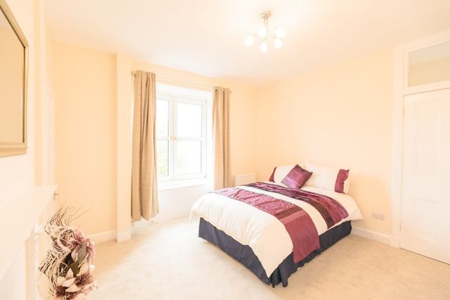  Image of 1 bedroom Flat to rent in Logan Street Edinburgh EH3 at New Town Edinburgh Edinburgh, EH3 5EN