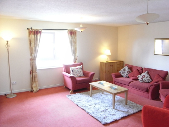  Image of 2 bedroom Flat to rent in London Road Glasgow G40 at Bridgeton Glasgow Glasgow, G40 1DU