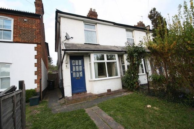  Image of 2 bedroom Terraced house for sale in London Road High Wycombe HP11 at London Road  High Wycombe, HP11 1EJ