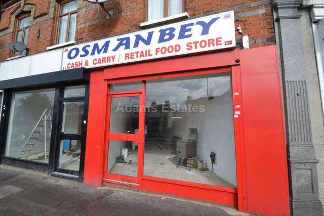  Image of Detached house to rent in London Road Earley Reading RG1 at London Road  Reading, RG1 3NU