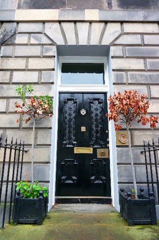  Image of 2 bedroom Flat to rent in London Street Edinburgh EH3 at New Town Edinburgh Edinburgh, EH3 6LY