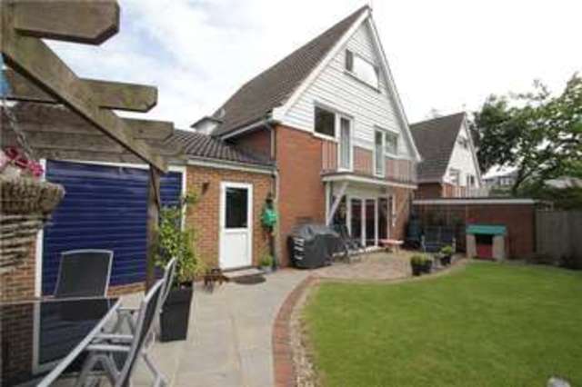  Image of 6 bedroom Detached house for sale in Lucerne Close Woking GU22 at Woking  Woking, GU22 7SH