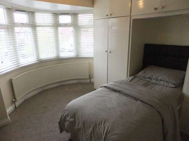  Image of 4 bedroom Semi-Detached house for sale in Lyndon Road Solihull B92 at Lyndon Road  Solihull, B92 7QX