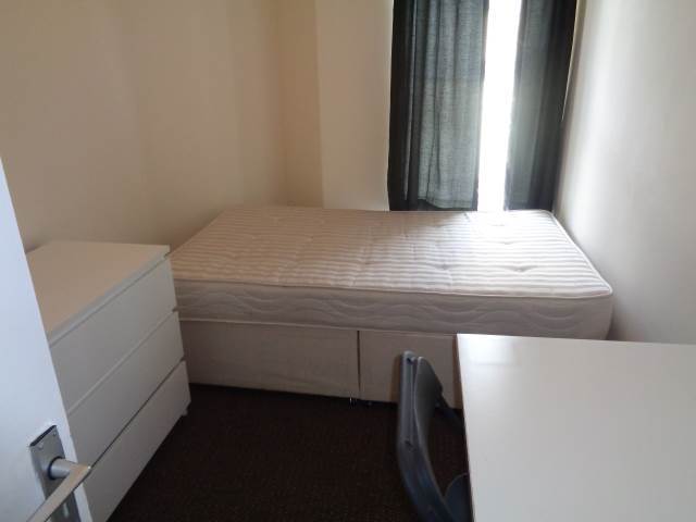  Image of 6 bedroom Detached house to rent in Mackintosh Place Cardiff CF24 at Roath Cardiff Roath, CF24 4RP