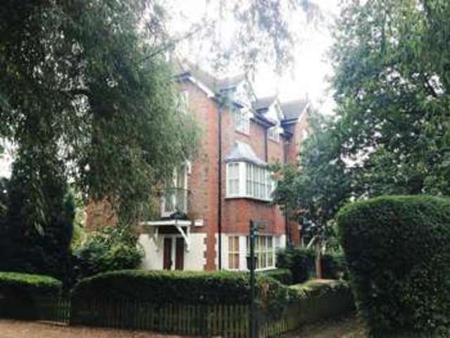 Image of 1 bedroom Flat to rent in Maidenhead Road Cookham Maidenhead SL6 at Maidenhead Road  Cookham, SL6 9DG