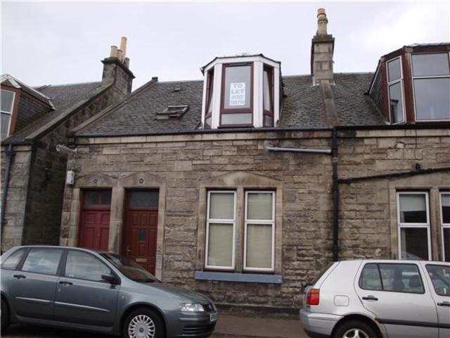  Image of 2 bedroom Flat to rent in Maitland Street Dunfermline KY12 at Dunfermline Fife Fife, KY12 8AF