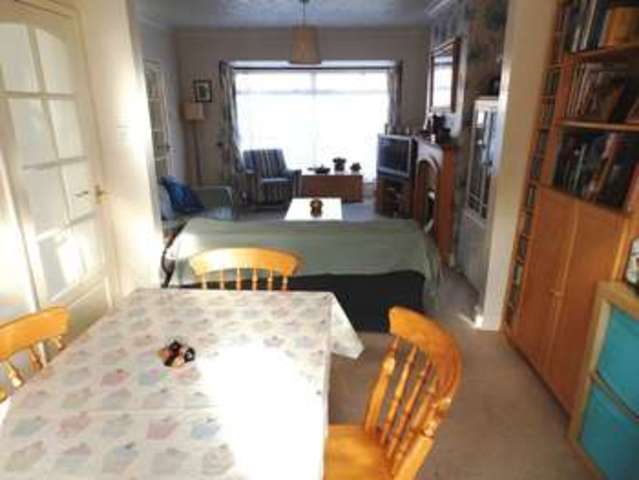  Image of 3 bedroom Semi-Detached house to rent in Malvern Road Swindon SN2 at Malvern Road Gorse Hill Swindon, SN2 1AU
