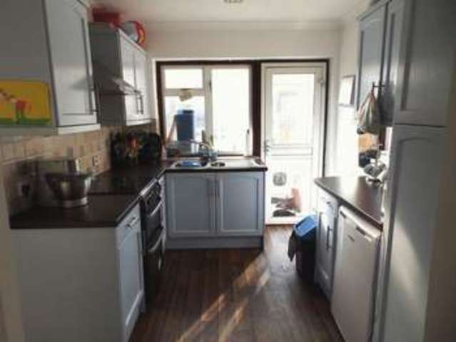  Image of 3 bedroom Semi-Detached house to rent in Malvern Road Swindon SN2 at Malvern Road Gorse Hill Swindon, SN2 1AU