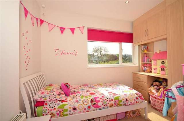  Image of 4 bedroom Semi-Detached house for sale in Malvina Avenue Gravesend DA12 at Gravesend Kent Gravesend, DA12 5AP