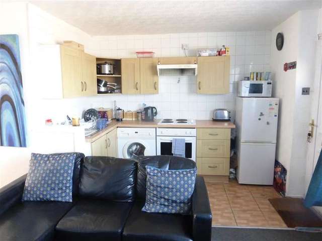  Image of 2 bedroom Maisonette for sale in Sheppey Beach Villas Manor Way Leysdown-on-Sea Sheerness ME12 at Leysdown On Sea Sheerness Sheerness, ME12 4QZ