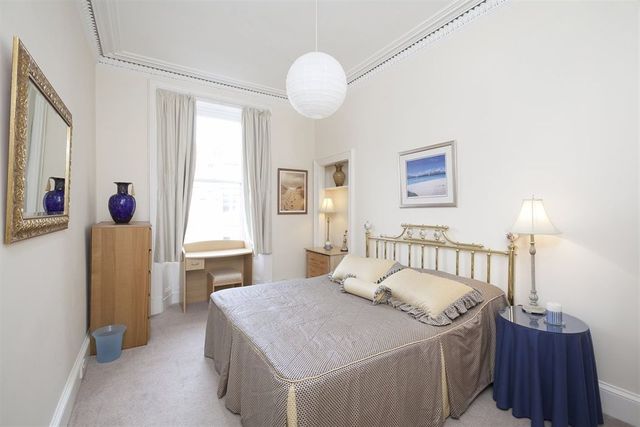  Image of 2 bedroom Flat to rent in Marchmont Road Edinburgh EH9 at Marchmont Edinburgh Edinburgh, EH9 1HY