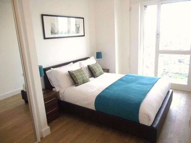  Image of 3 bedroom Flat for sale in Jefferson Plaza London E3 at Marner Point Bromley By Bow London, E3 3QB