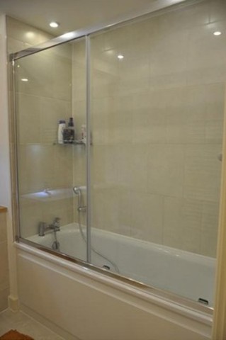  Image of 3 bedroom Flat for sale in Jefferson Plaza London E3 at Marner Point Bromley By Bow London, E3 3QB