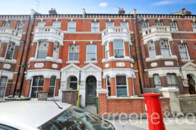  Image of 2 bedroom Flat to rent in Mazenod Avenue London NW6 at West Hampstead London Kilburn, NW6 4LR