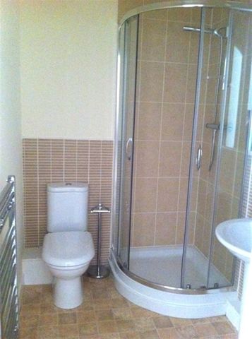  Image of 2 bedroom Flat to rent in Mcphail Street Glasgow G40 at Glasgow Green Glasgow Glasgow, G40 1DN