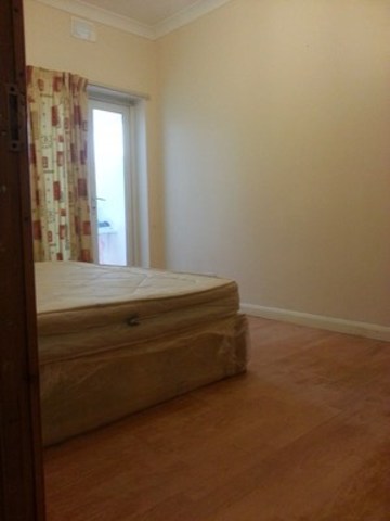  Image of 5 bedroom Terraced house for sale in Meads Lane Seven Kings Ilford IG3 at MEADS LANE SEVEN KINGS ILFORD, IG3 8QA