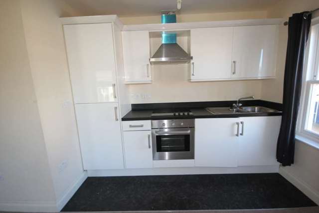  Image of 2 bedroom Apartment to rent in Melbourne Street Stalybridge SK15 at Melbourne Street  Stalybridge, SK15 2JJ
