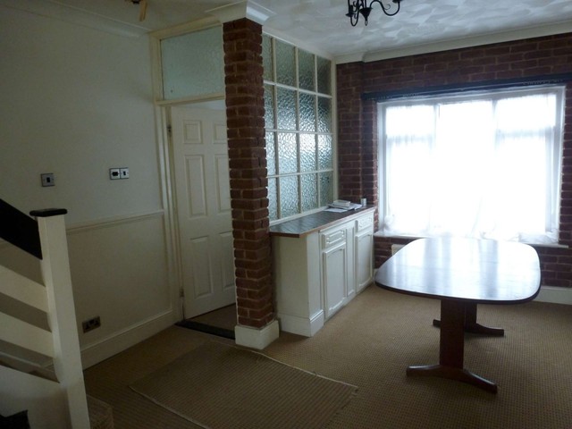  Image of 3 bedroom Detached house to rent in Methuen Road Southsea PO4 at Southsea, PO4 9HQ