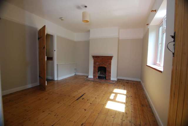 Image of 3 bedroom Semi-Detached house to rent in Mill View Cuxham Watlington OX49 at Mill View Cottages Cuxham Watlington, OX49 5NE