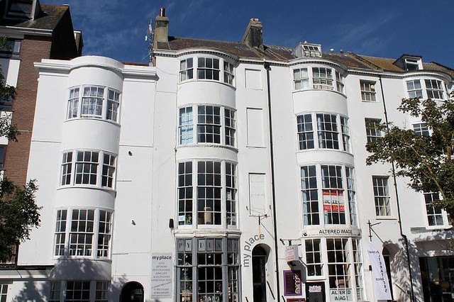  Image of 2 bedroom Flat to rent in Montague Place Worthing BN11 at 14a Montague Place  Worthing, BN11 3BG