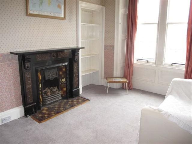  Image of 1 bedroom Flat to rent in Montpelier Edinburgh EH10 at Bruntsfield Edinburgh Edinburgh, EH10 4LY