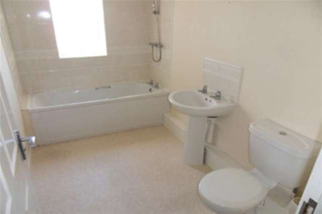  Image of 2 bedroom Flat to rent in Darras Drive North Shields NE29 at North Shields, NE29 8AT