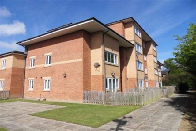  Image of 2 bedroom Flat to rent in Darras Drive North Shields NE29 at North Shields, NE29 8AT