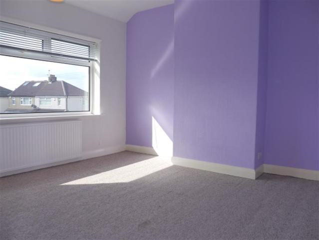  Image of 3 bedroom Semi-Detached house to rent in Moorland Drive Pudsey LS28 at Pudsey Leeds Farsley, LS28 8ER