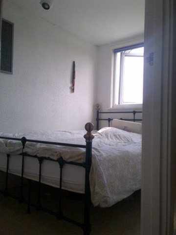  Image of 5 bedroom Terraced house for sale in Morrab Gardens Ilford IG3 at MORRAB GARDENS SEVEN KINGS ILFORD, IG3 9HL