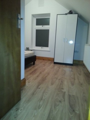  Image of 2 bedroom Flat to rent in Morris Road London E15 at - MORRIS ROAD  LEYTONSTONE, E15 2BQ
