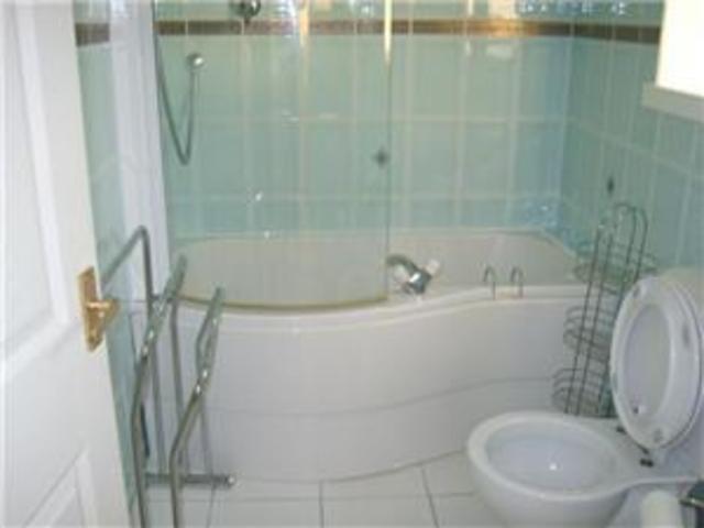  Image of 3 bedroom Semi-Detached house to rent in Moss Side Road Cowdenbeath KY4 at Cowdenbeath Fife Fife, KY4 9JP