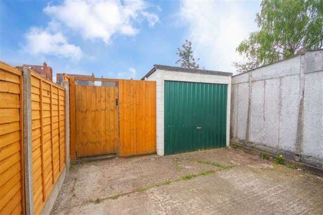  Image of 2 bedroom Semi-Detached house for sale in Mount Pleasant Batchley Redditch B97 at Mount Pleasant  Redditch, B97 4JL